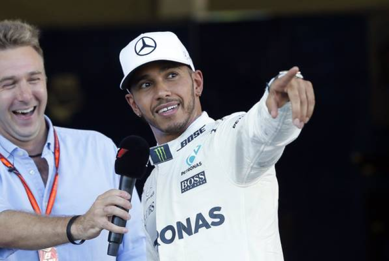 Hamilton larga na pole no Azerbaijão e supera marca de Senna