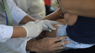 Vacinação contra a paralisia infantil 