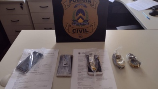 Objetos apreendidos durante operação da Polícia Civil