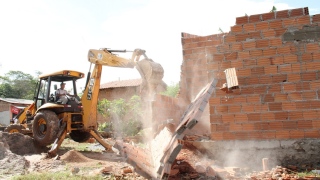 demolição casas Gurupi