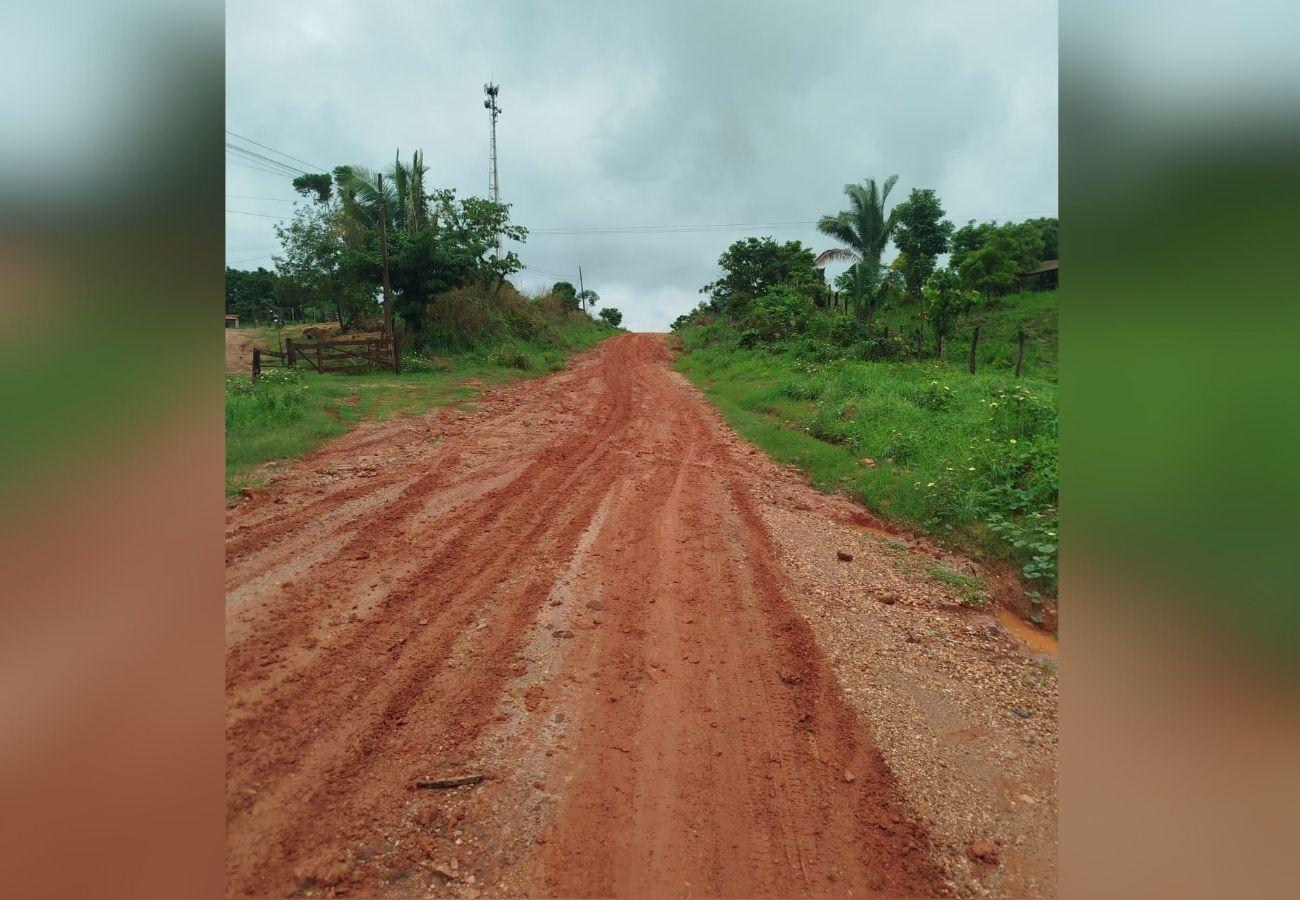 Promessa de investimento anunciada em 2021 ainda não resultou em asfalto na TO-134, segundo moradores dos povoados afetados (Divulgação/Carlos Daniel de Brito Conceição)