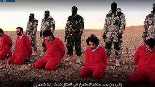 Vídeo Estado Islâmico matam 5 britanicos