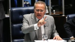 Renan diz que não vota impeachment até plenário analisar cassação de Delcídio