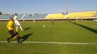 Partida entre Palmas e Tocantins aconteceu no Estádio Nilton Santos 