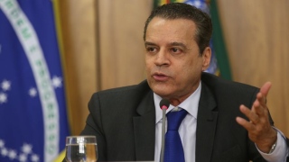 Henrique Alves, Fátima Pelaes e Fábio Osório continuam nos cargos, diz chefe da Casa Civil
