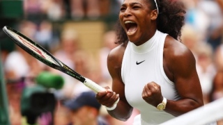 Serena Williams vibra com a vitória na decisão de Wimbledon