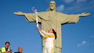 Após três meses percorrendo o Brasil, revezamento da Tocha Olímpica chega ao fim