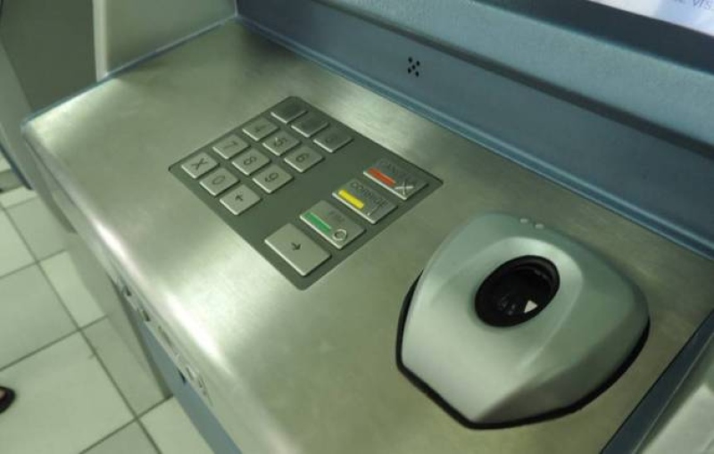 caixa eletrônico sistema biométrico