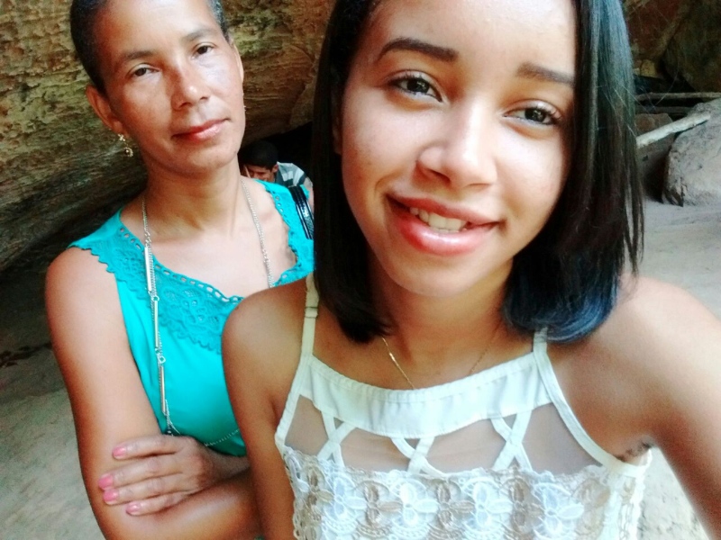 Thaís e sua mãe Deuzanira, ambas falecidas no desastre