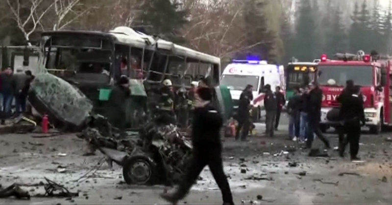 Explosão de carro-bomba mata ao menos 13 na Turquia