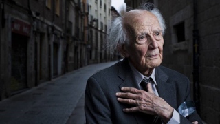Morre aos 91 anos o filósofo Zygmunt Bauman, pai da 'modernidade líquida'