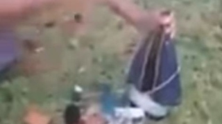 Vídeo mostra pastora quebrando imagem de santa no interior de SP