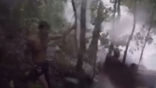 Turistas são surpreendidos por tromba d'água em cachoeira na Chapada