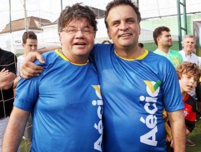 Marcelo Madureira e Aécio Neves