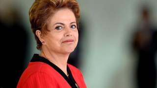 Defesa pede ao STF liminar para anular impeachment de Dilma