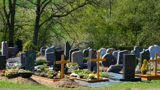 Empresário é sequestrado e fica enterrado vivo em cemitério por quatro horas 