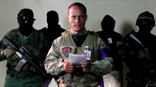 Policial venezuelano que atacou prédios do governo aparece em Caracas