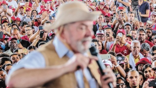 Ex-presidente Lula participou de evento em Feira de Santana (BA)