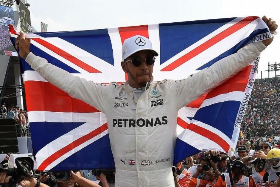 Resultado de imagem para O britânico Lewis Hamilton, da Mercedes, conquistou neste domingo, pela quarta vez na carreira