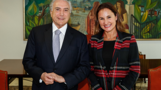 Presidente da República Michel Temer durante encontro com Flávia Piovesan, Ex-Secretária Nacional d