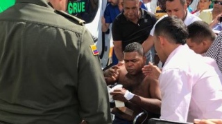 Quatro policiais morrem e 42 ficam feridos em ataque a bomba contra delegacia na Colômbia
