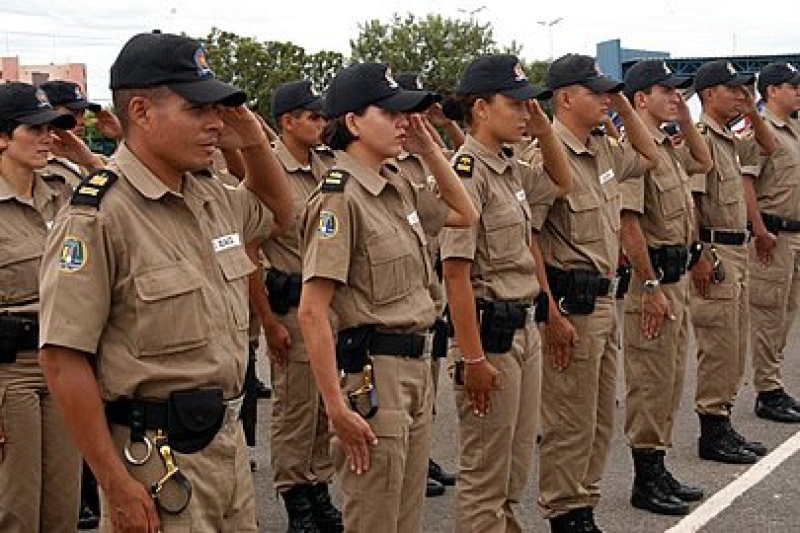 Seleção de professores para a Polícia Militar