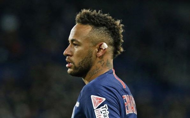 Neymar sente nova lesão no quinto metatarso e reage: '1% de chance, 99% de fé'