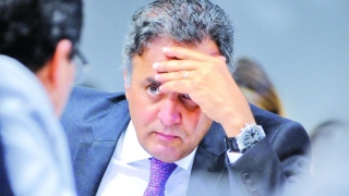 Por 03 votos a 02, STF determina bloqueio de R$ 1,6 mi em bens de Aécio Neves
