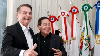 Presidente da República, Jair Bolsonaro e Vice-Presidente da República, Hamilton Mourão