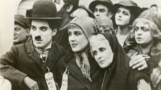 Telecine celebra 130 anos de Charles Chaplin