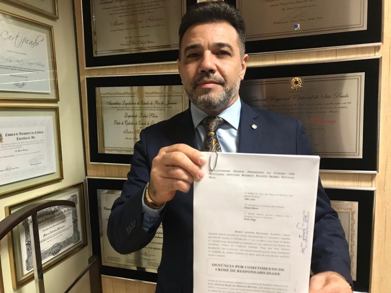 Marco Feliciano pede impeachment de Mourão: ‘É um conspirador’