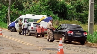 Polícia Militar em abordagem nas rodovias estaduais do Tocantins 