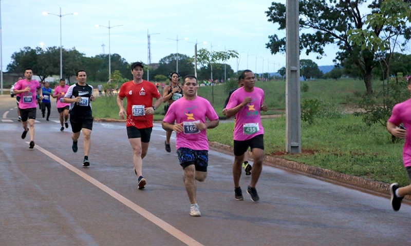 Atletas tocantinenses durante a prova da Meia Maratona do Tocantins 