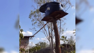 Caixa d'água derrete com o calor de 41°C em Aragarças