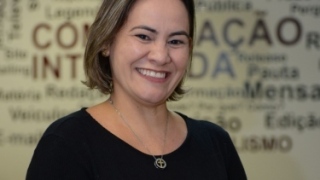 Deborah de Miranda Lobo 