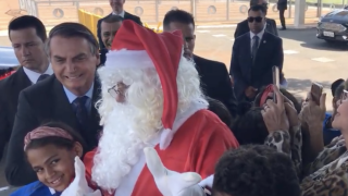 Bolsonaro Papai Noel