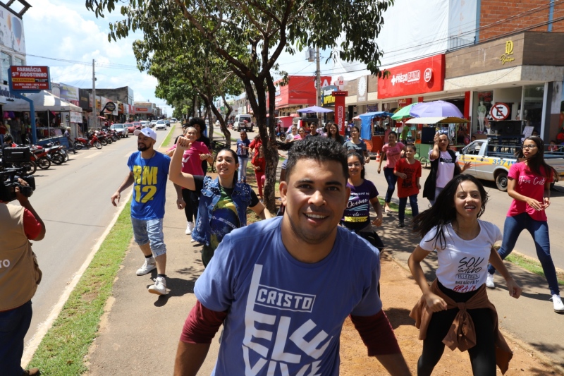 Flash Mob ocorreu na Avenida Tocantins 