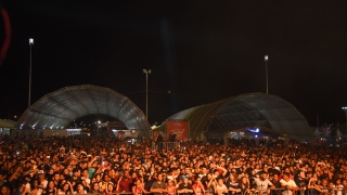 Público lotou Capital da Fé na primeira noite na Capital 