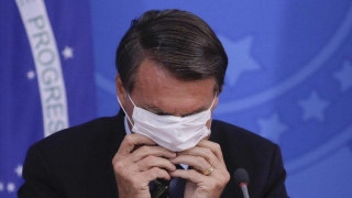 Bolsonaro: 'talvez tenha sido infectado' por coronavírus; presidente diz que pode fazer novo exame