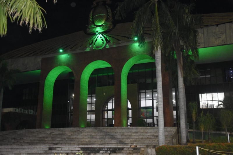 Palácio recebe luzes verdes 