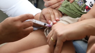 Terceira etapa da campanha vacina crianças de 6 meses a 5 anos