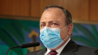 ministro interino da Saúde, Eduardo Pazuello