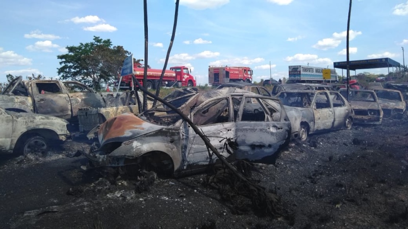 Incêndio destruiu veículos no pátio da PRF