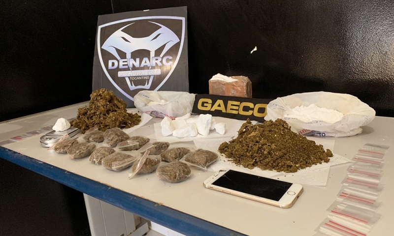 Drogas apreendidas em operação da Denarc e do Gaeco