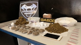 Drogas apreendidas em operação da Denarc e do Gaeco