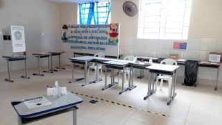 Seção eleitoral de Taguatinga já montada