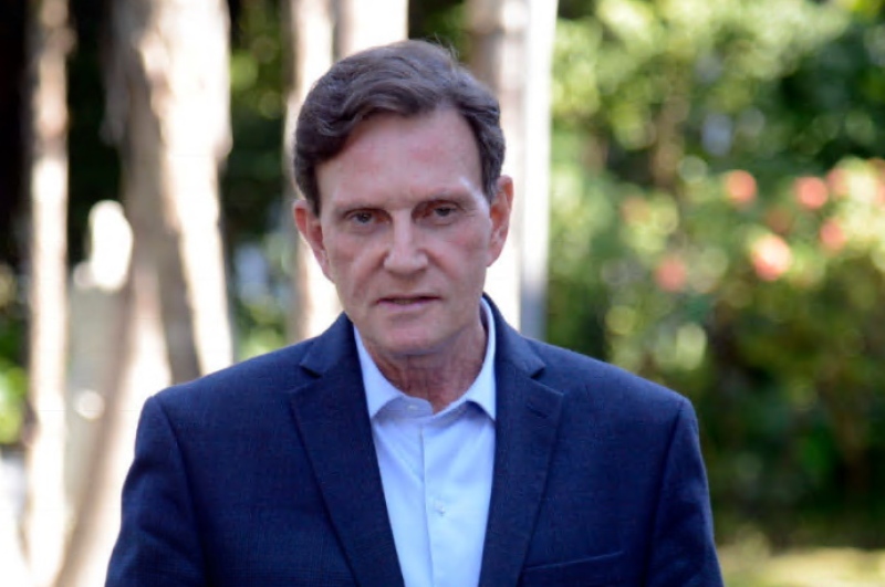 Bolsonaro indica Marcelo Crivella para ser embaixador na África do Sul