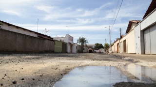 Esgoto/ Despejo indevido de água em Araguaína