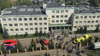 Ataque em escola de Kazan deixou crianças mortas e feridas