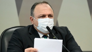Eduardo Pazuello durante CPI da Covid